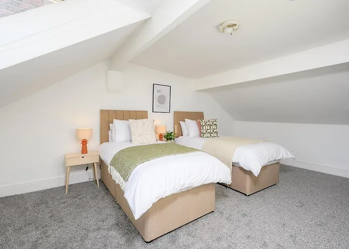 Elegant 3Br Townhouse In Central York-Near Station Lägenhet York