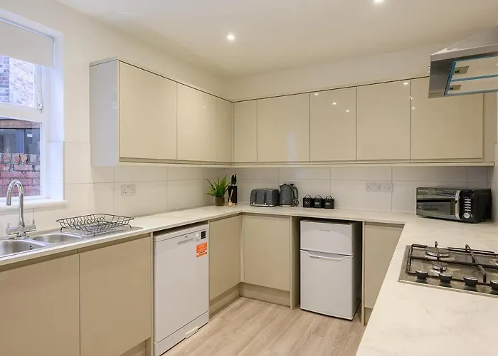 Elegant 3Br Townhouse In Central York-Near Station Appartamento *